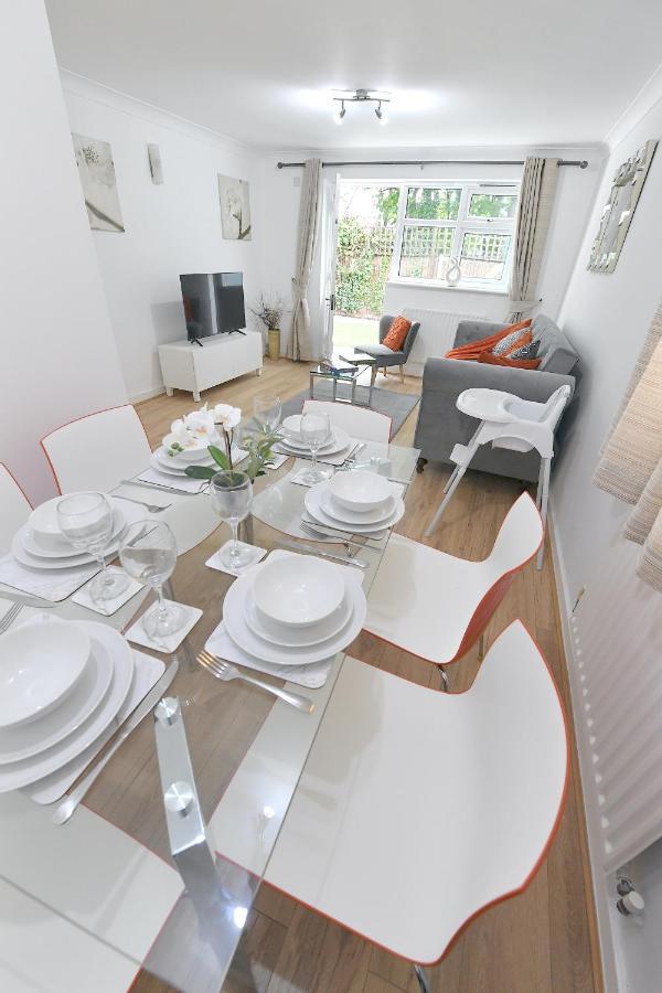 Clapham Junction - 2 Bedroom Apartment Лондон Екстер'єр фото