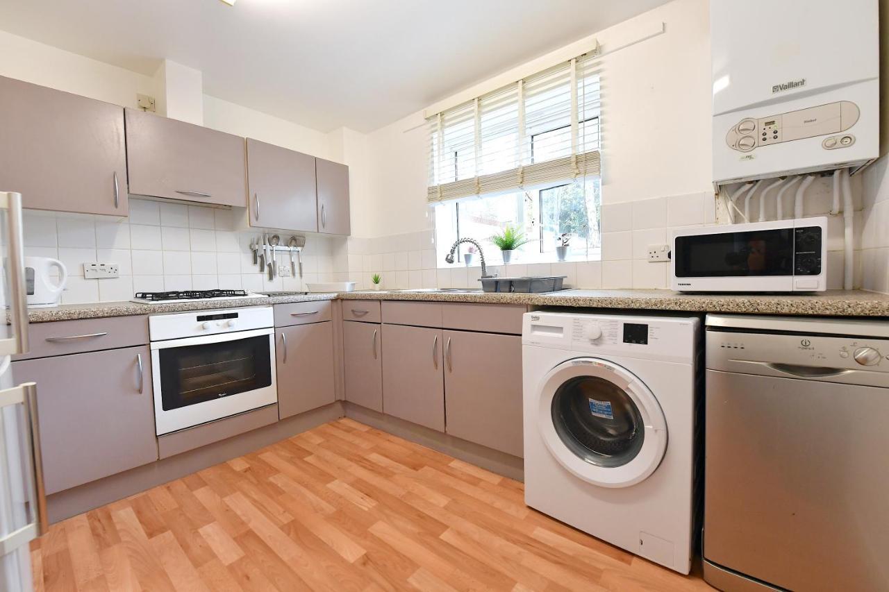 Clapham Junction - 2 Bedroom Apartment Лондон Екстер'єр фото